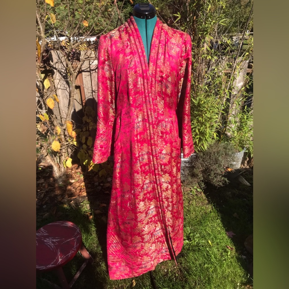 Ruby Red robe/ long coat, beautifully detailed, size tall/ M.